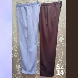 LOT OF 2 WOMENS POLYESTER SLACKS SIZE 14 (UNUSED)
