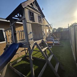 Playground/swing set