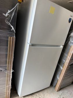 Fridge single door $375 only single door