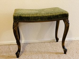 Vanity/ stool