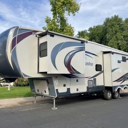 🔥 2014 Columbus 37’ Fifth Wheel – All-Season Luxury RV – Excellent Condition! 🔥