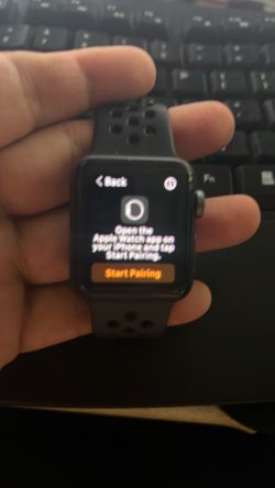 iWatch Series 3 (GPS) - 38mm - Grey