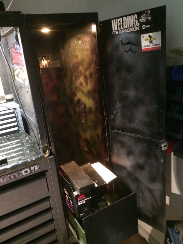 Matco 4S Toolbox w/ Custom Hutch, Locker w/light & Marble Top for Sale