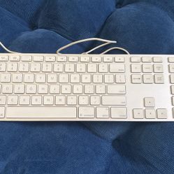 Apple Mac Full Size Keyboard With Numeric Pad