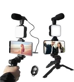 Tripod Phone Holder Mini Microphone LED Fill Light Starter for Live Stream Video