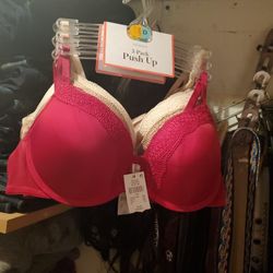 Brasieres 65 $ Leer 