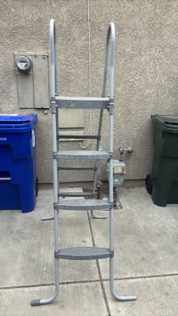 Pool Ladder