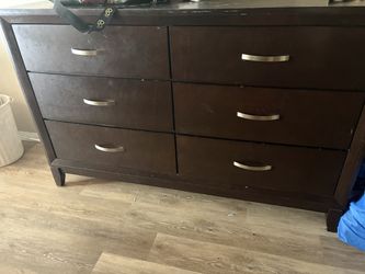 Bedroom dresser
