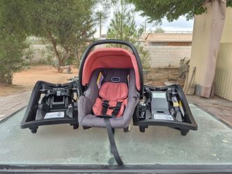 Carseat and 2 bases