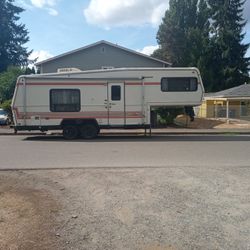 5th Wheel 