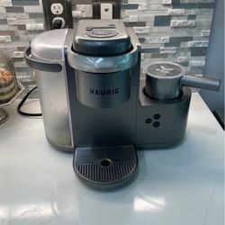 Keurig Coffee Maker With Milk Frother 