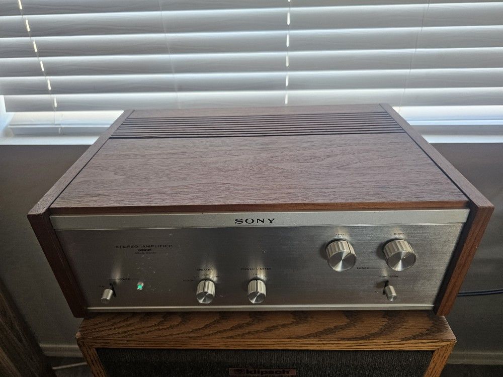 Sony 3200F Amplifier