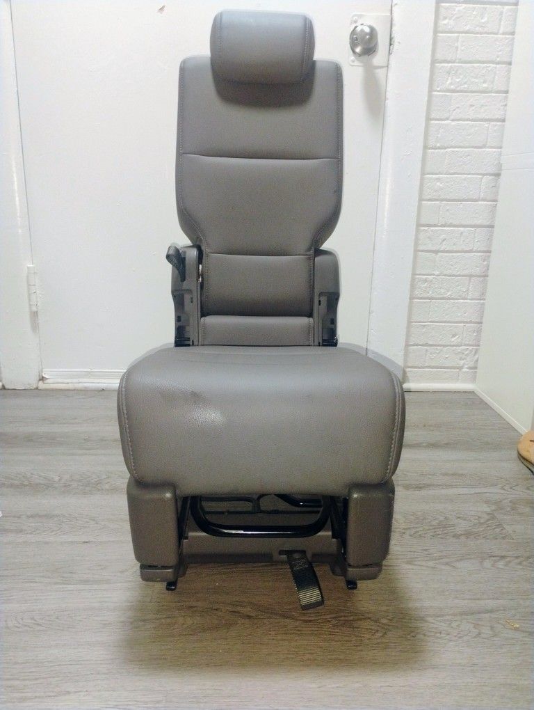 2011-2017 Honda Odyssey Jump Seat