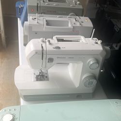 Viking Sewing Machine onyx 15