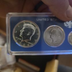 1966 United States Special Mint Set 40% Silver Half Dollar, Quarter Dime