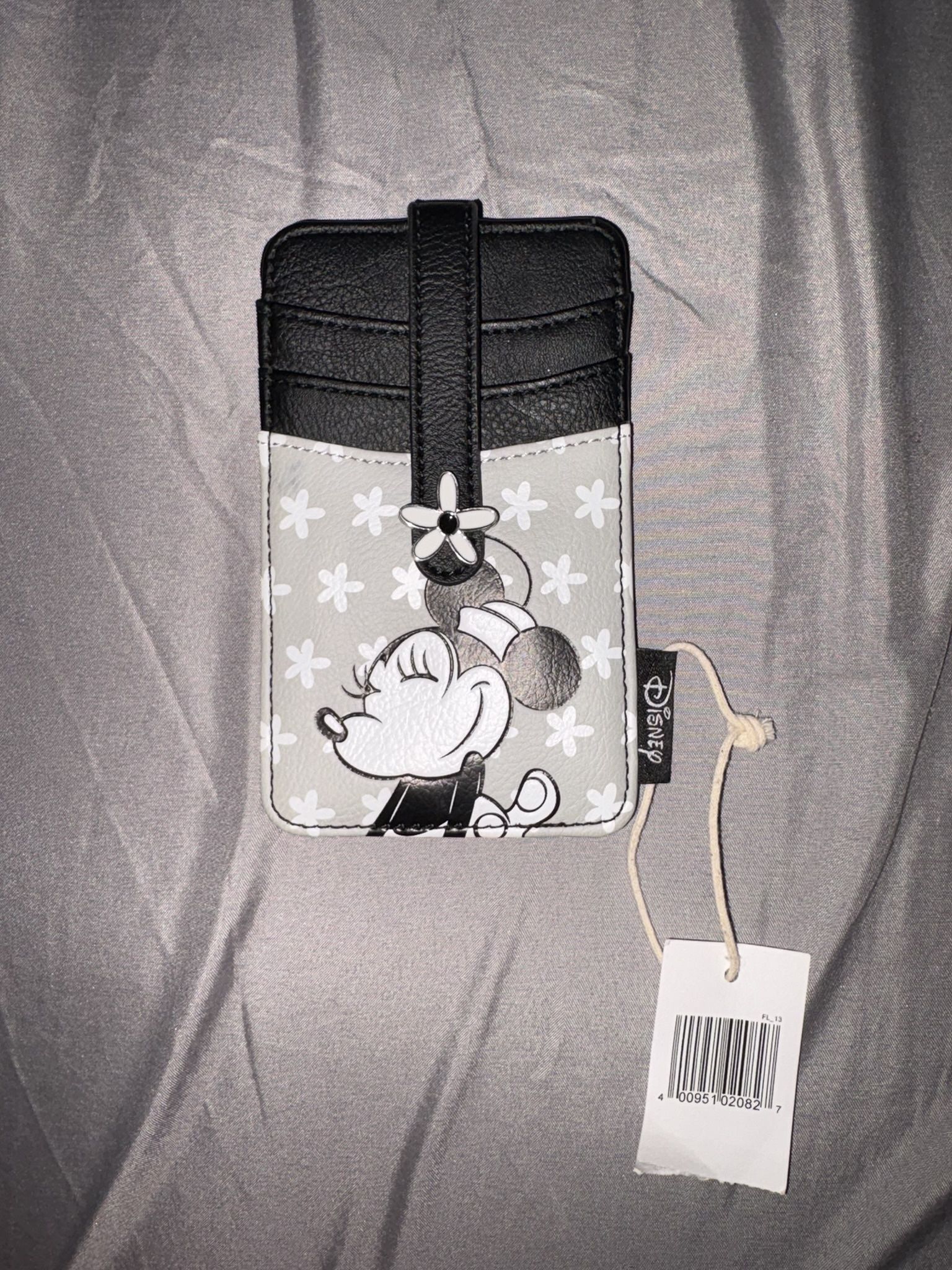 Disney Minnie Mouse Card Holder Bnwt
