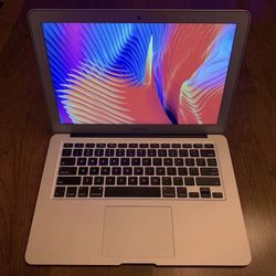 MacBook Air Fully Loaded 4 Music Recording/Video Editing/Film/Photos/Djn/ Pro Tools,Logic,Ableton,Final Cut,Antares,Fl Studio & More!!