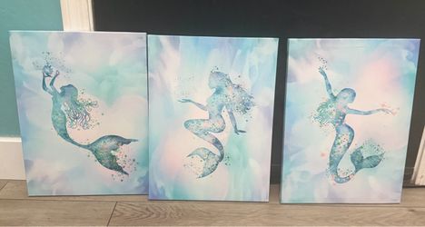 Wall decor. Set of three. 12” x 16” each. Cash only. No electronic payments or trades. No delivery. No assistance available for loading. Po