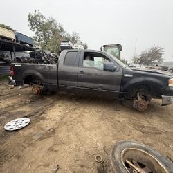 2005 Ford F150 5.4L A/T 4x4 For Parts Only‼️