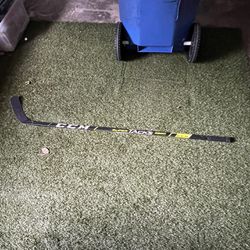 CCM Composite Grip Senior Right Handed Hockey Stick 