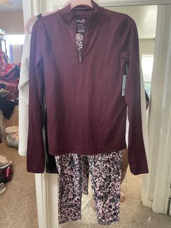 Leggings and long sleeve shirt