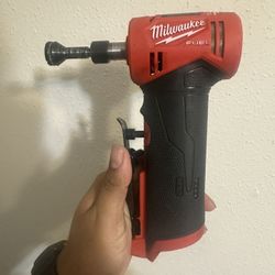 Milwaukee M12 Right Angle Grinder 