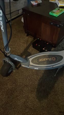 Razor scooter
