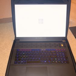 Alienware M18 R1