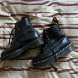 🥾 “Dr. Martens 1460 Mono Platform Boots Black Size 8” 🖤 “Dr. Martens 2976 Chelsea Boots Black Leather Size 8” 👞 “Dr. Martens 1461 Quad Platform Oxf