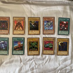 Bundle of 10 yugioh cards