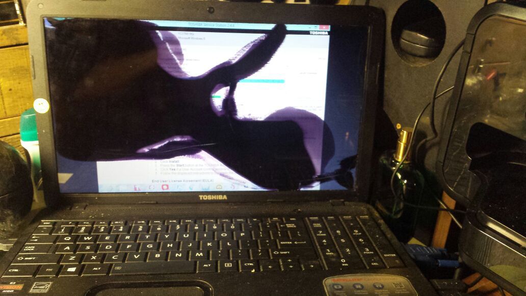 Toshiba Satellite running 8.1 Windows cracked screen but comes with a monitor and cord