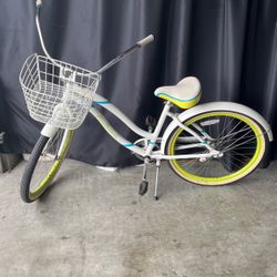 Beach Cruiser Bike