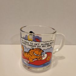 Garfield And Odie McDonald's Glass Coffee Cup Vintage 1978