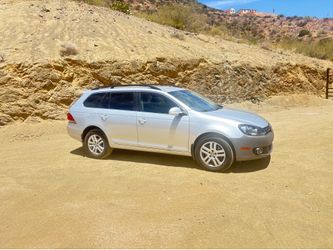 2013 MK VI JETTA SPORTWAGEN