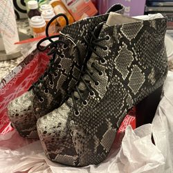 Jeffrey Campbell Lita Snakeskin Print Size 40 NIB