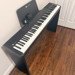 Williams Legato lll Piano Wooden Stand Included 