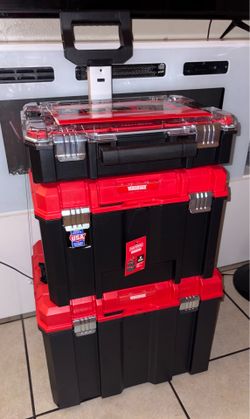 CRAFTSMAN VERSA STACK Modular rolling storage tower
