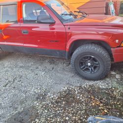 2002 Dodge Dakota