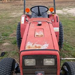 1233 Massey Ferguson 
