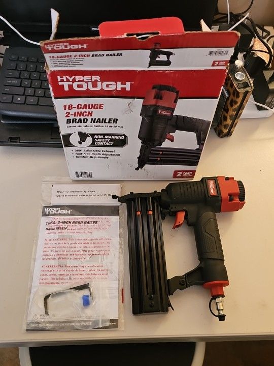 HYPER TOUGH Pneumatic Brad Nailer with Nails (200 Count), Model HTBR50