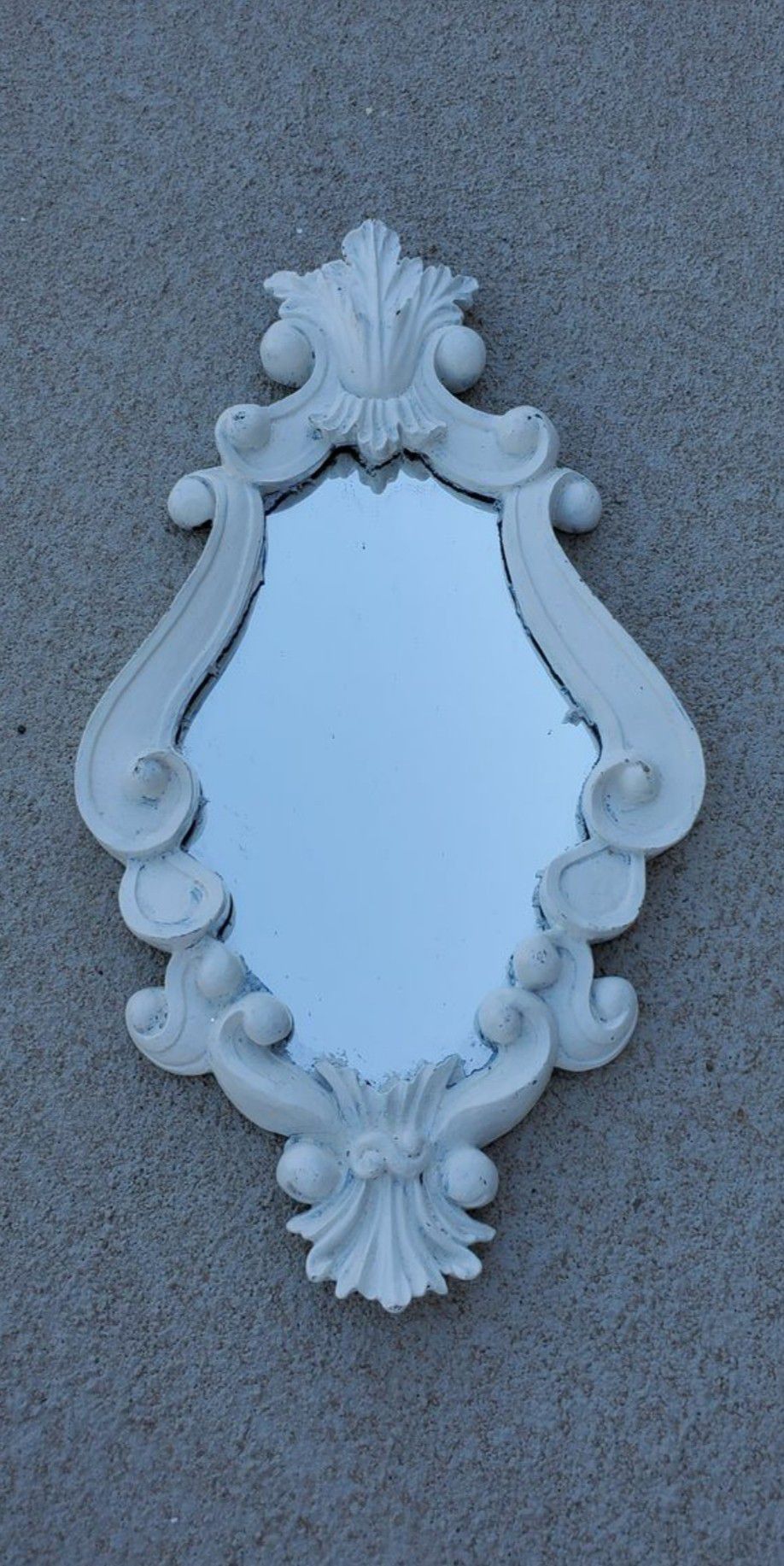 Ceramic White Mirror