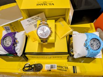 Discounted bundle of watch over $400 Retail only $99