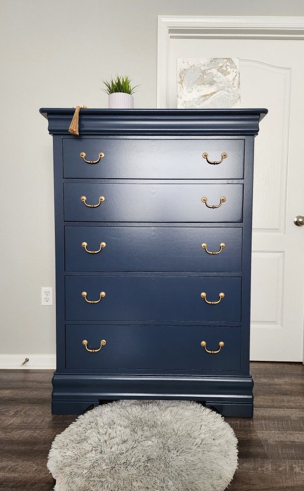 Broyhill Tall Dresser 