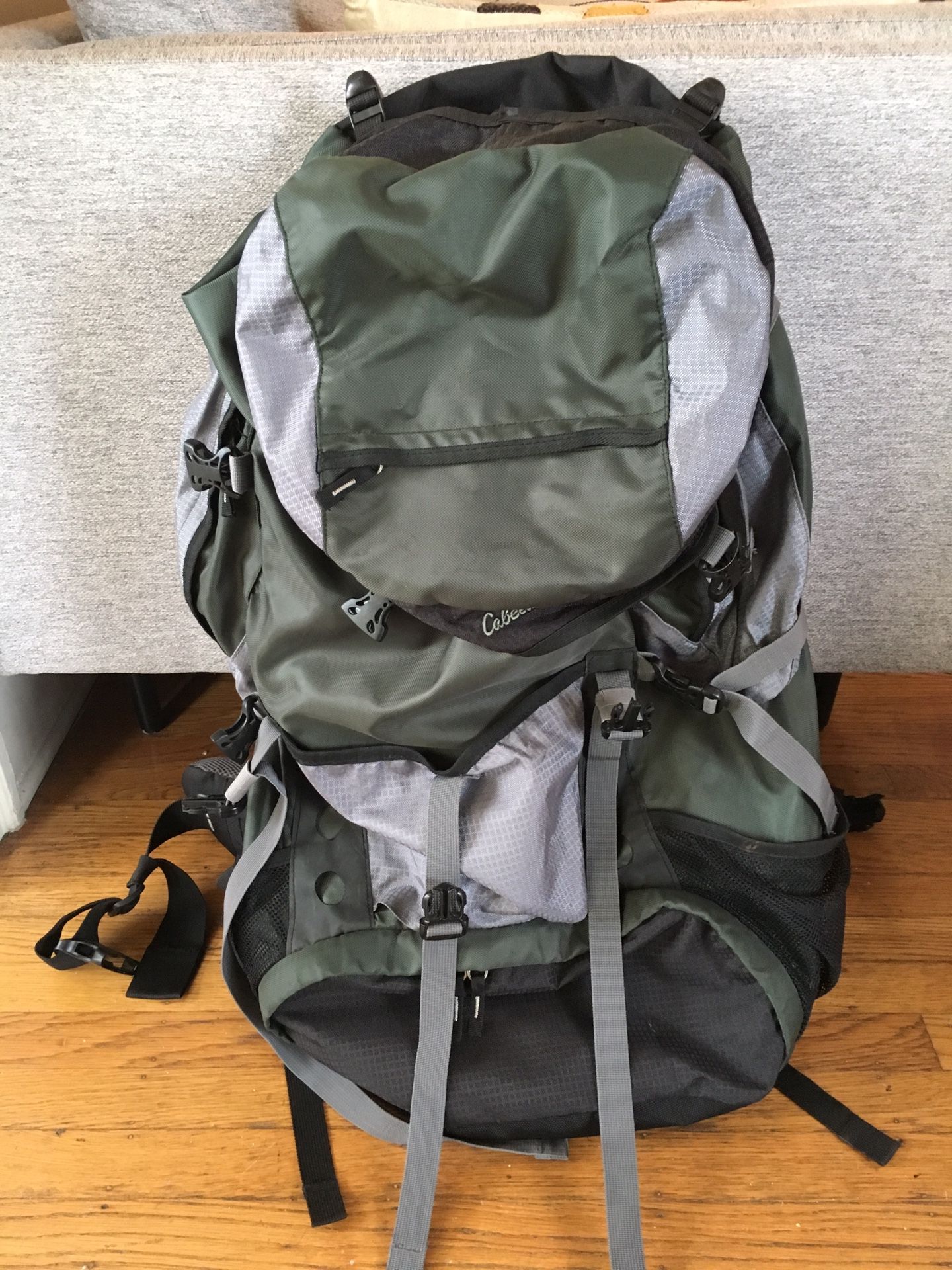 Cabelas Backpacking pack - Large