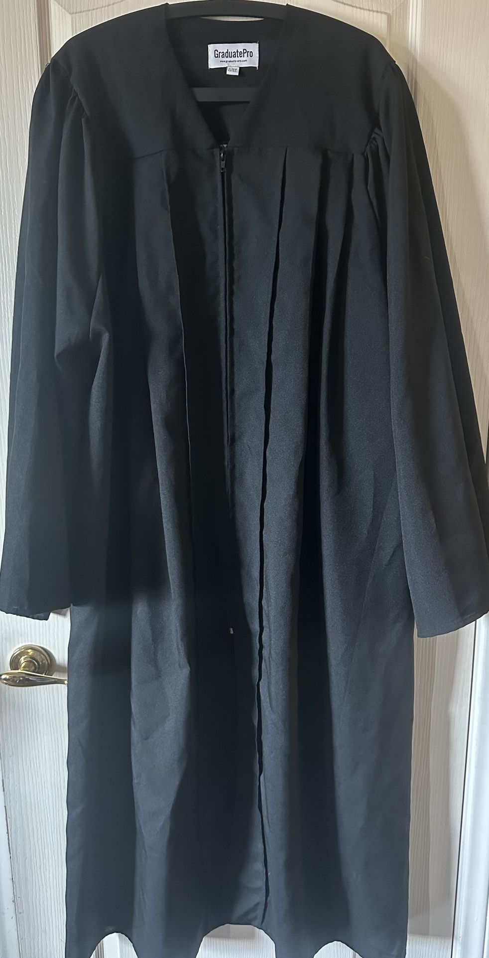 Black Graduation Robe 57FF 6’0” - 6’2” Worn Once 
