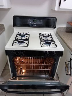 Stove - estufa de gas hot point ( Free delivery 🚚