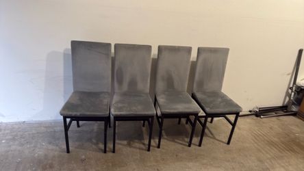 Dining chair