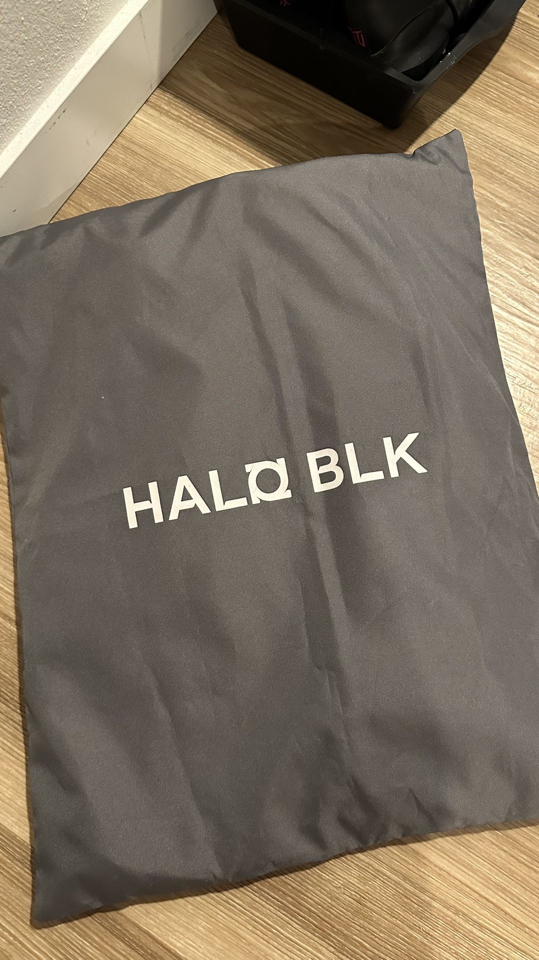 Tesla Model Y (2021-2024) HALO BLK Roof Sunshade Cover