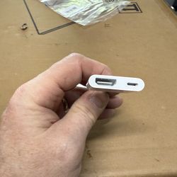 Apple Lightning to Digital AV HDMI Adapter MD826AM/A (A1438