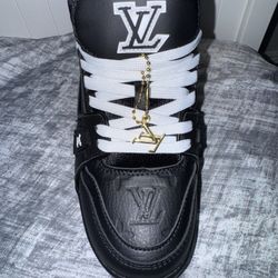 Louis Vuitton Runner
